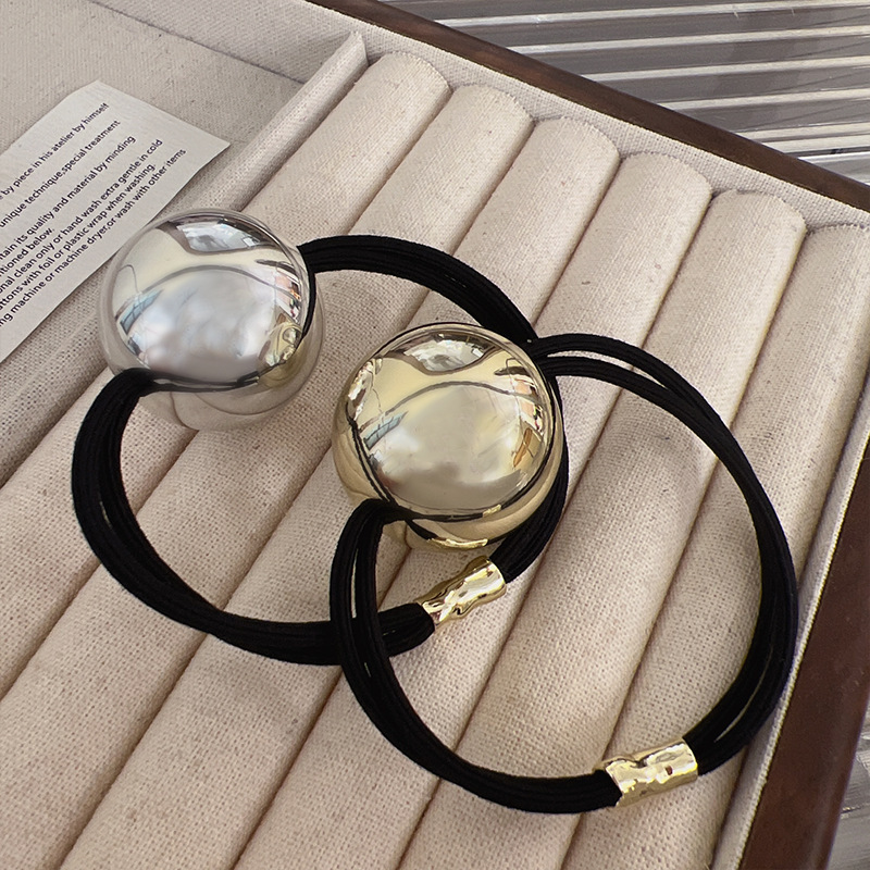 Metal ball hair ring back of t - Home Gym Aesthetic ulasan dan harga